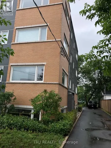 335 Olmstead Street Ottawa ON K1L 7K2