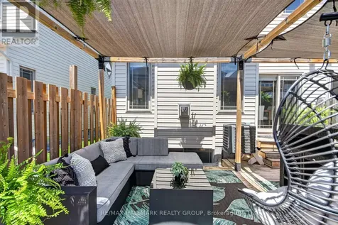 425 Barrick Hill Road Ottawa ON K2M 0H7