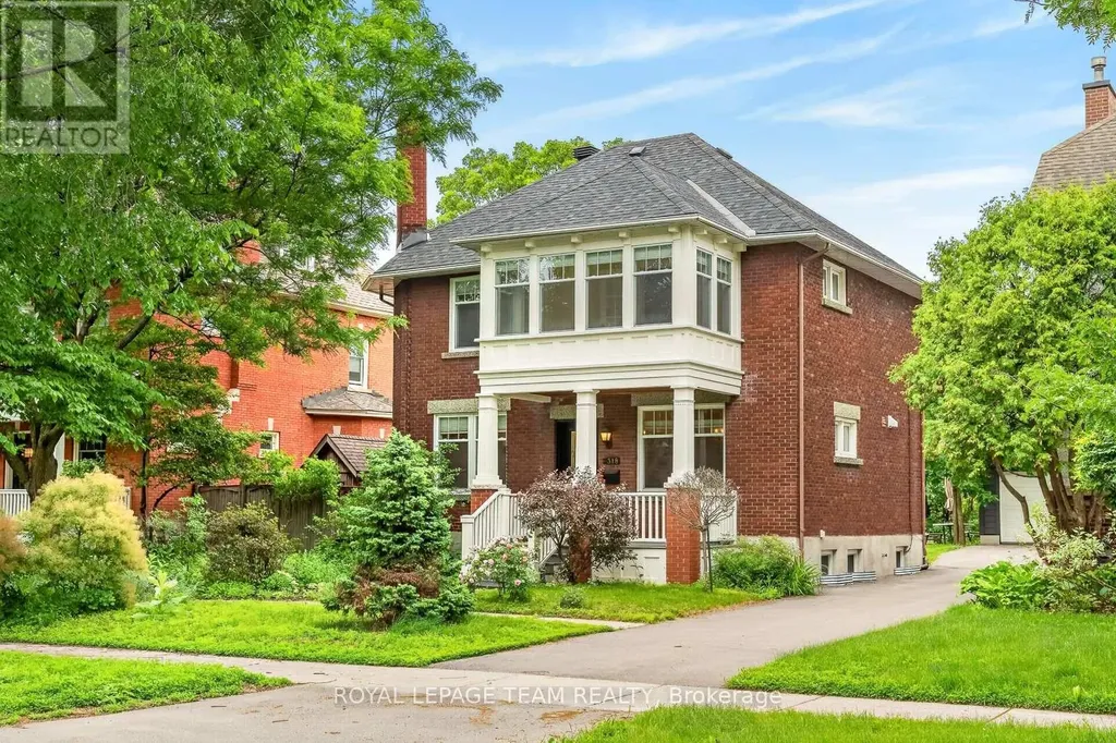 318 Clemow Avenue Ottawa ON K1S 2B8
