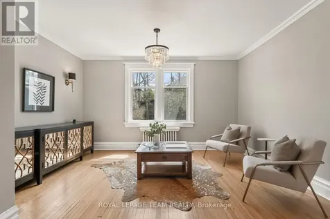 318 Clemow Avenue Ottawa ON K1S 2B8
