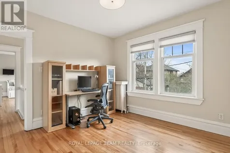 318 Clemow Avenue Ottawa ON K1S 2B8