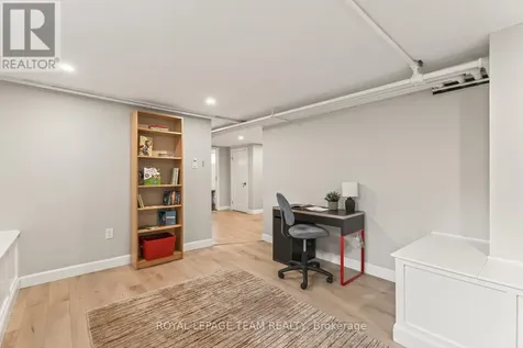 318 Clemow Avenue Ottawa ON K1S 2B8