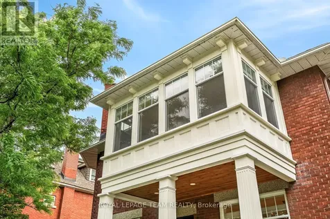 318 Clemow Avenue Ottawa ON K1S 2B8