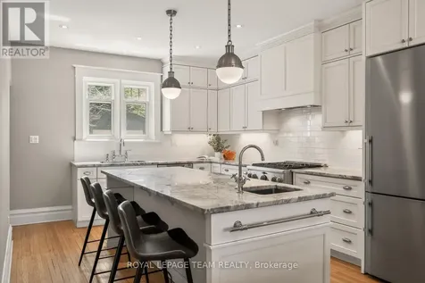 318 Clemow Avenue Ottawa ON K1S 2B8
