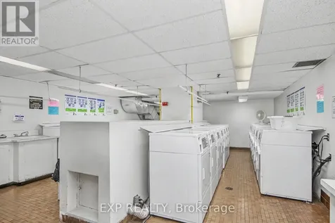 665 Bathgate Drive Ottawa ON K1K 3Y4