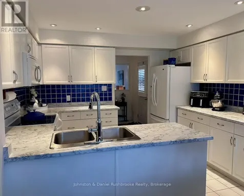 39 Shoreline Drive Bracebridge ON P1L 1Z3
