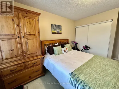 39 Shoreline Drive Bracebridge ON P1L 1Z3