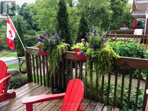 39 Shoreline Drive Bracebridge ON P1L 1Z3