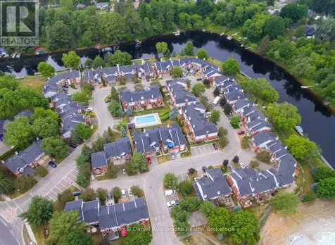 39 Shoreline Drive Bracebridge ON P1L 1Z3