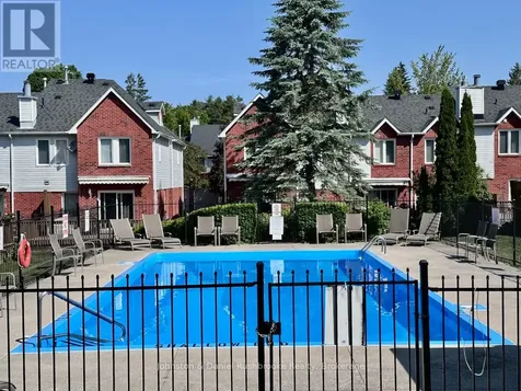 39 Shoreline Drive Bracebridge ON P1L 1Z3