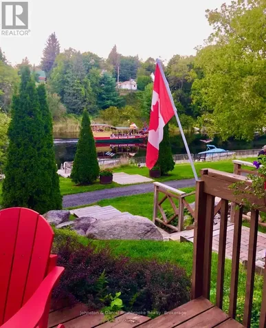 39 Shoreline Drive Bracebridge ON P1L 1Z3