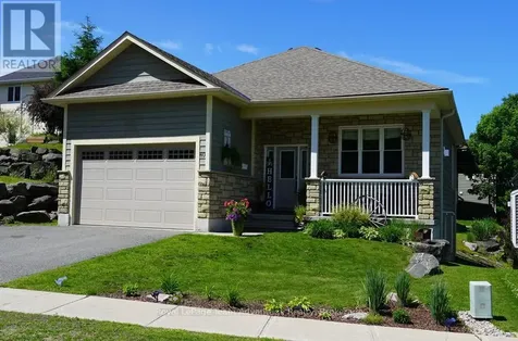 40 Winnifred Avenue East Parry Sound ON P2A 2E7