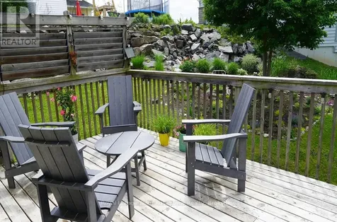 40 Winnifred Avenue East Parry Sound ON P2A 2E7