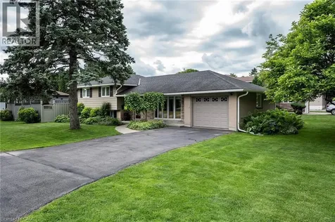 170 Seminole Road Ancaster ON L9G 1Y8
