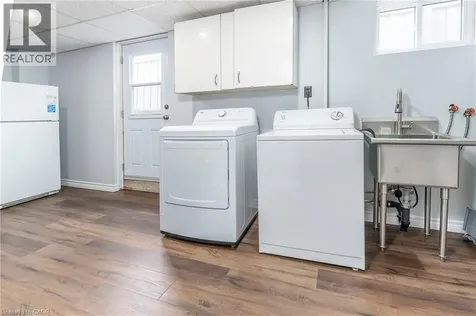 170 Seminole Road Ancaster ON L9G 1Y8