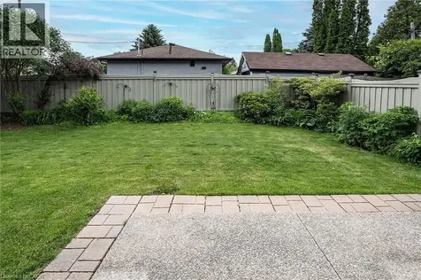 170 Seminole Road Ancaster ON L9G 1Y8