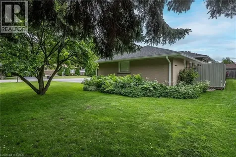 170 Seminole Road Ancaster ON L9G 1Y8