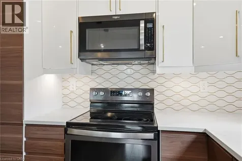 58 Rosslyn Avenue North Hamilton ON L8L 7P4