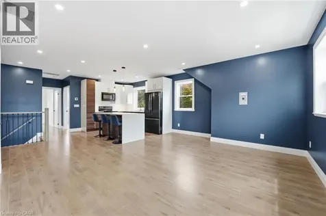 58 Rosslyn Avenue North Hamilton ON L8L 7P4