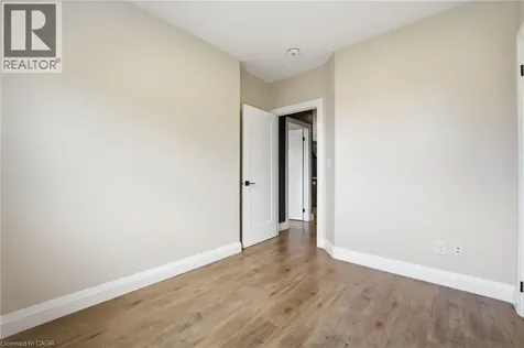 58 Rosslyn Avenue North Hamilton ON L8L 7P4
