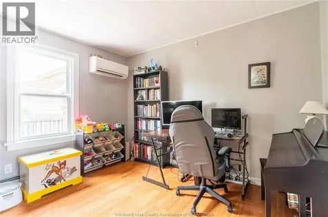 980 Riverdale Avenue Windsor ON N8S 4C3