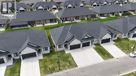 2431 Barkley Avenue Windsor ON N8P 0G7