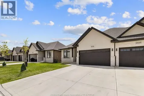 2431 Barkley Avenue Windsor ON N8P 0G7