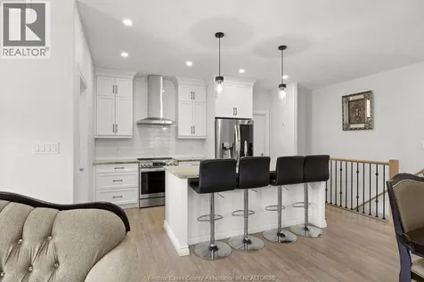 2431 Barkley Avenue Windsor ON N8P 0G7