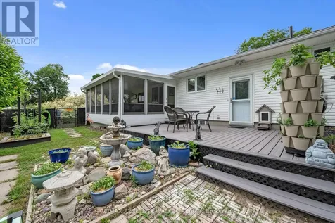 917 Meteor Avenue Ottawa ON K4B 1N9