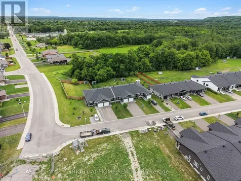 306 Forestview Crescent Renfrew ON K7V 0C4