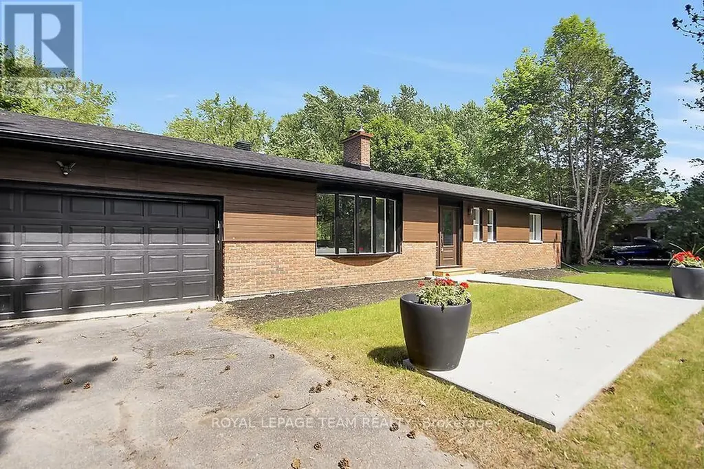 6636 Marina Drive Ottawa ON K4M 1B3