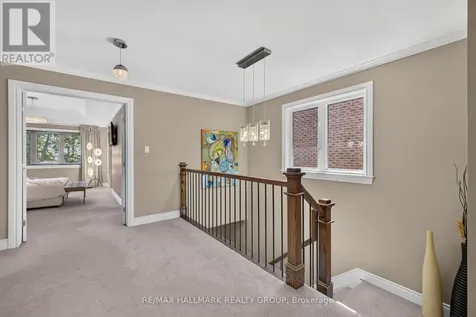 856 Norton Avenue Ottawa ON K2B 5P6