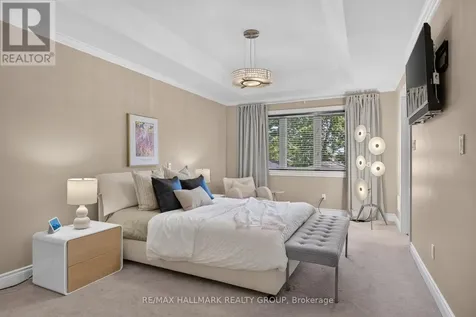 856 Norton Avenue Ottawa ON K2B 5P6