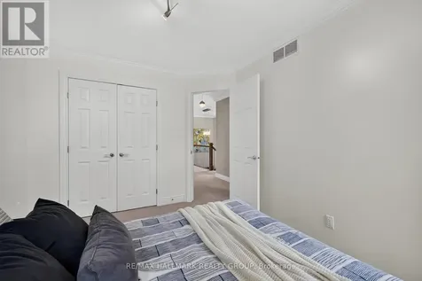 856 Norton Avenue Ottawa ON K2B 5P6