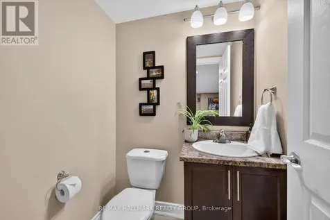 856 Norton Avenue Ottawa ON K2B 5P6