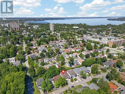 856 Norton Avenue Ottawa ON K2B 5P6