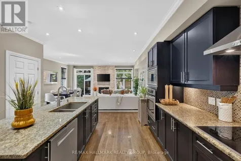 856 Norton Avenue Ottawa ON K2B 5P6