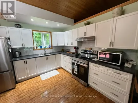 253 Lacourse Lane Lanark Highlands ON K0A 3L0