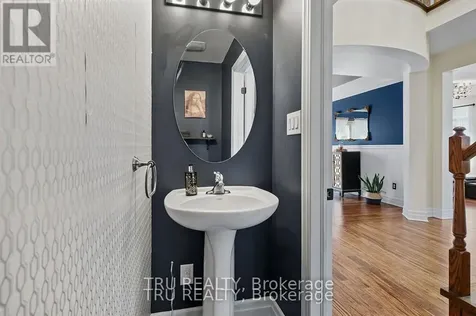 380 Blackleaf Drive Ottawa ON K2J 5S5
