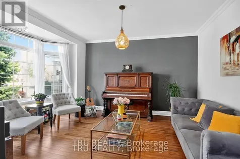 380 Blackleaf Drive Ottawa ON K2J 5S5