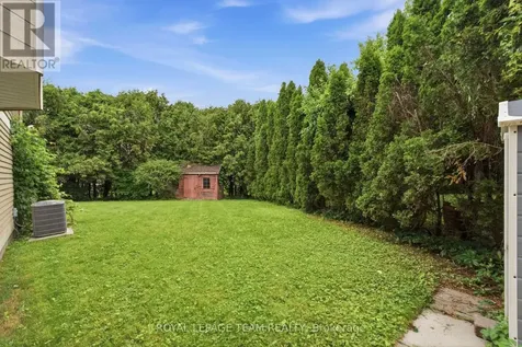 18 Arbordale Crescent Ottawa ON K2G 5C6