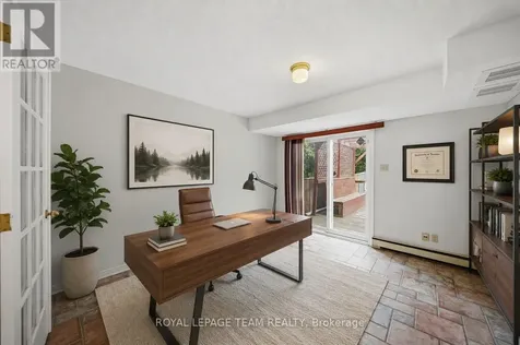 18 Arbordale Crescent Ottawa ON K2G 5C6