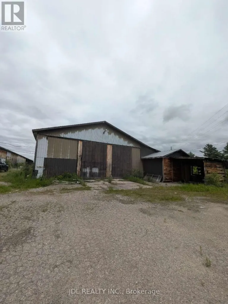 299 Boundary Road East Pembroke ON K8A 6W5