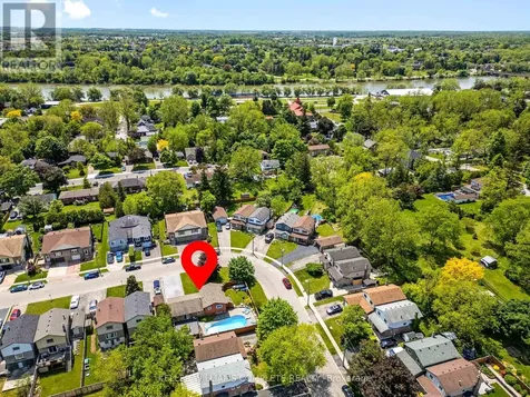 25 Burke Drive Haldimand ON N3W 1C3