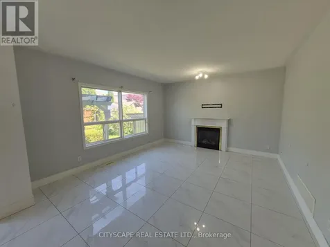 211 Sims Estate Drive Kitchener ON N2A 4L2