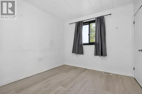 9782 Beachwood Drive Collingwood ON L9Y 5P8