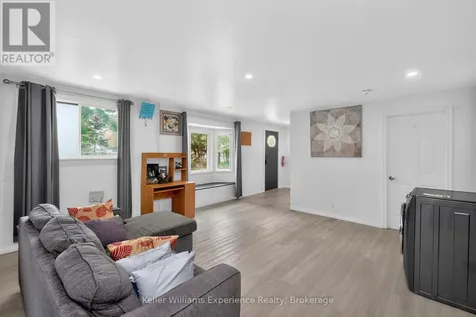 9782 Beachwood Drive Collingwood ON L9Y 5P8