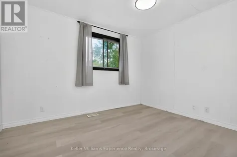 9782 Beachwood Drive Collingwood ON L9Y 5P8