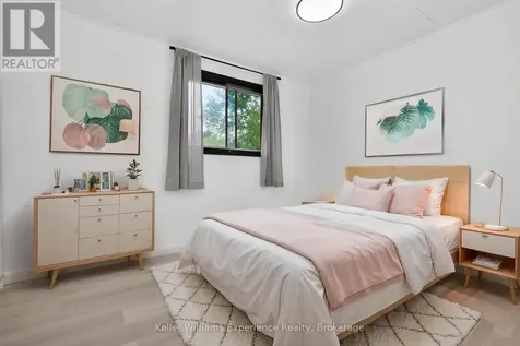 9782 Beachwood Drive Collingwood ON L9Y 5P8