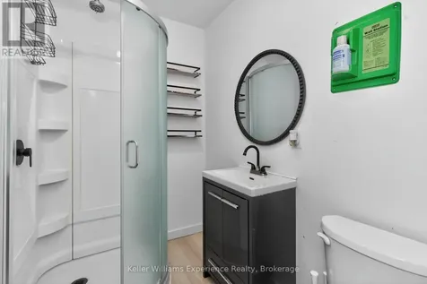 9782 Beachwood Drive Collingwood ON L9Y 5P8